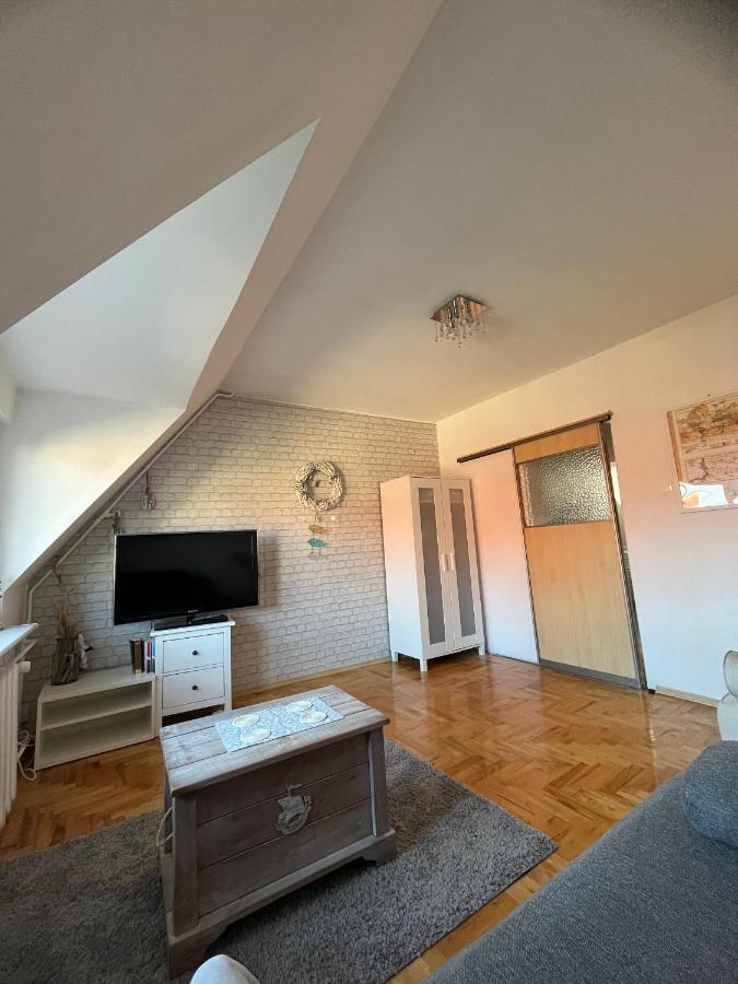 Apartament Kolobrzeska Mansarda, Narutowicza 8 コウォブジェク エクステリア 写真